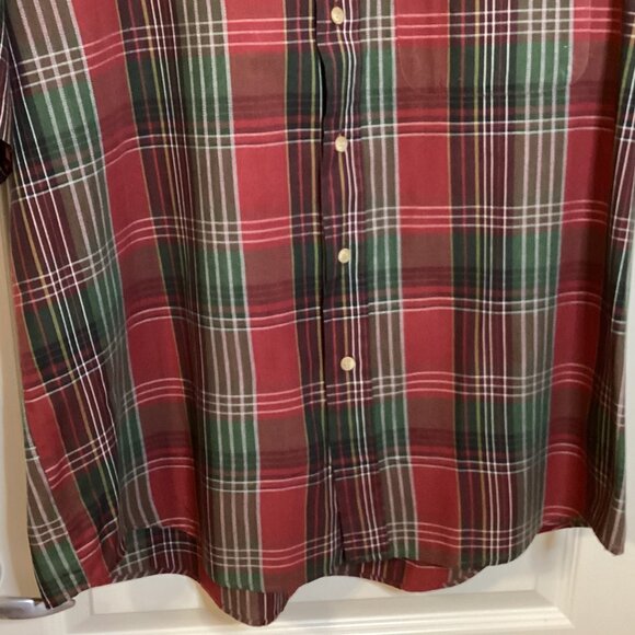 Haggar Casuals Men's Button Down Red Green Plaid Short Shirt Size XL Casual Work - Picture 3 of 7